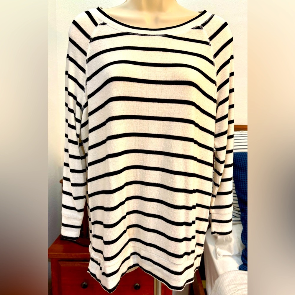 L-Sweater